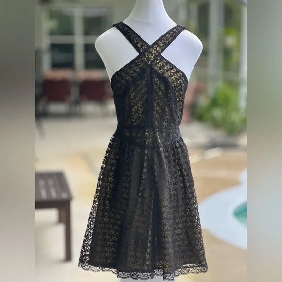 Victoria's Secret Moda International Black Gold Lace Mini Dress Size 8 New - Picture 2 of 10